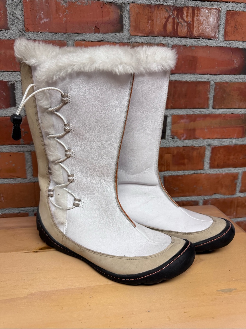 Privo Women's White Faux-Fur Winter Boots